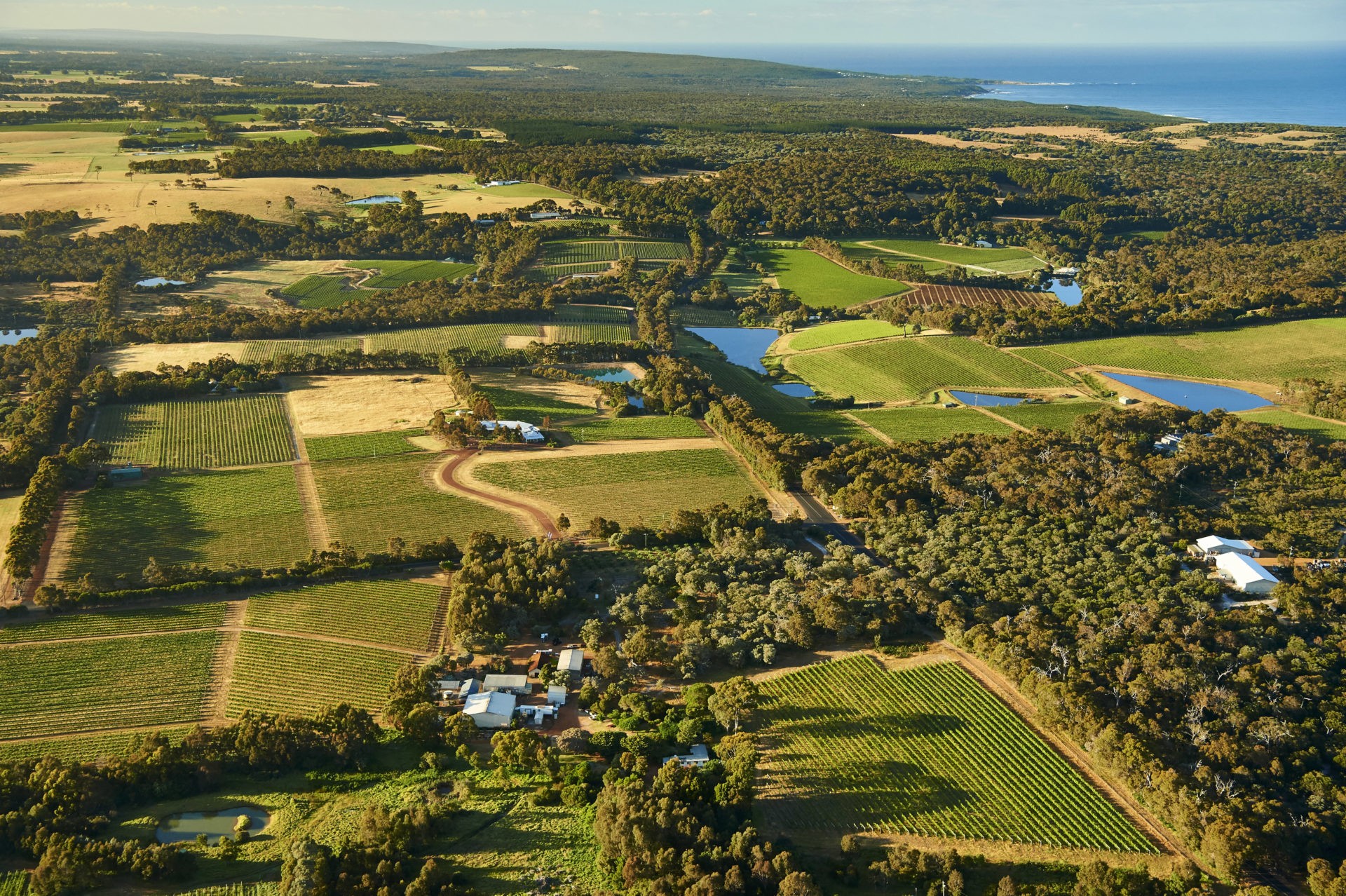 An Introduction To: Australia